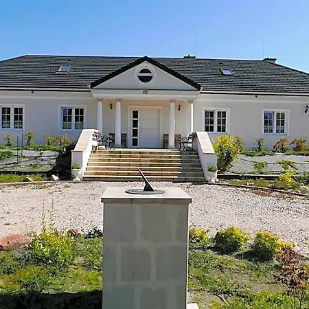 Olszynowy Dwor B&B Zwola Poduchowna