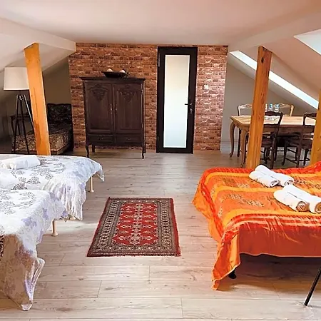 Olszynowy Dwor B&B Zwola Poduchowna