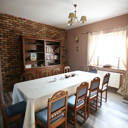 Olszynowy Dwor Panzió Zwola Poduchowna